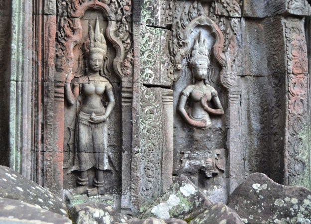 Bailarinas en el templo de Ta Prohm (Angkor Vat, Camboya)